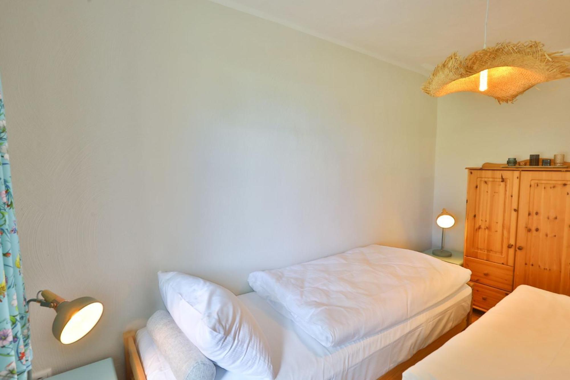Ferienwohnung "Zur Rebe" Миддельхаген Экстерьер фото